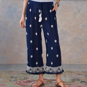 Sundance Blue & White Embroidered Giselle Cropped Dream Pants
